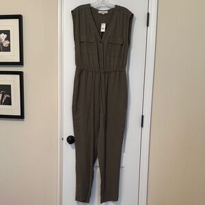 Olive Green Sleeveless Jumpsuit